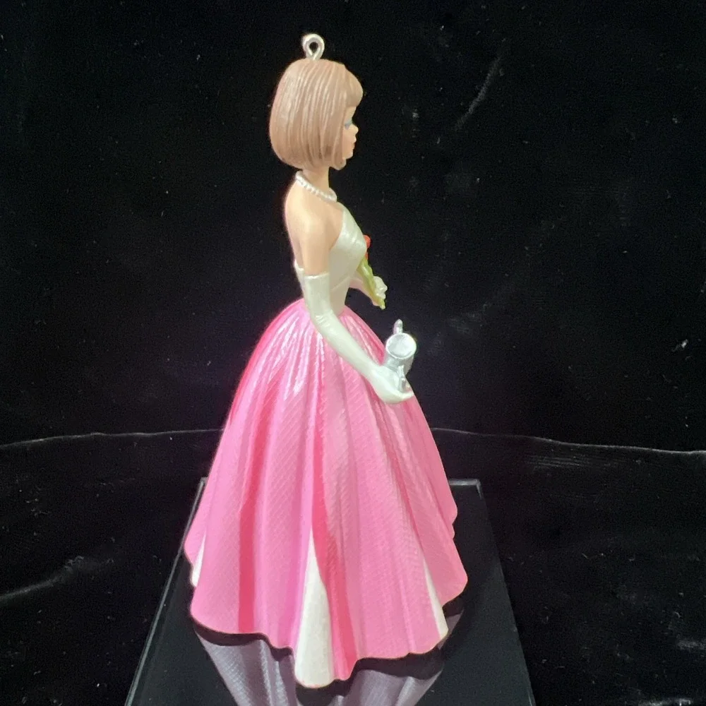 Hallmark Keepsake Ornament 2011 Campus Sweetheart Barbie #18 NIB Sealed Rare HTF